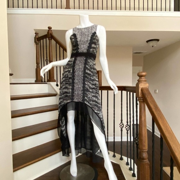 BCBG Max Azria High Low Animal Print Maxi - JJ0366 - Picture 4 of 12